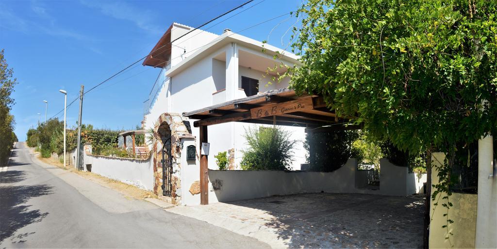 B&B Gianni E Pia Luogosanto Exterior photo